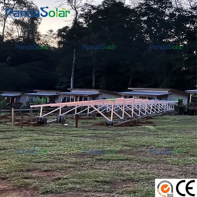 Caso de instalación | Sistema de montaje en tierra tipo W de 155 KW